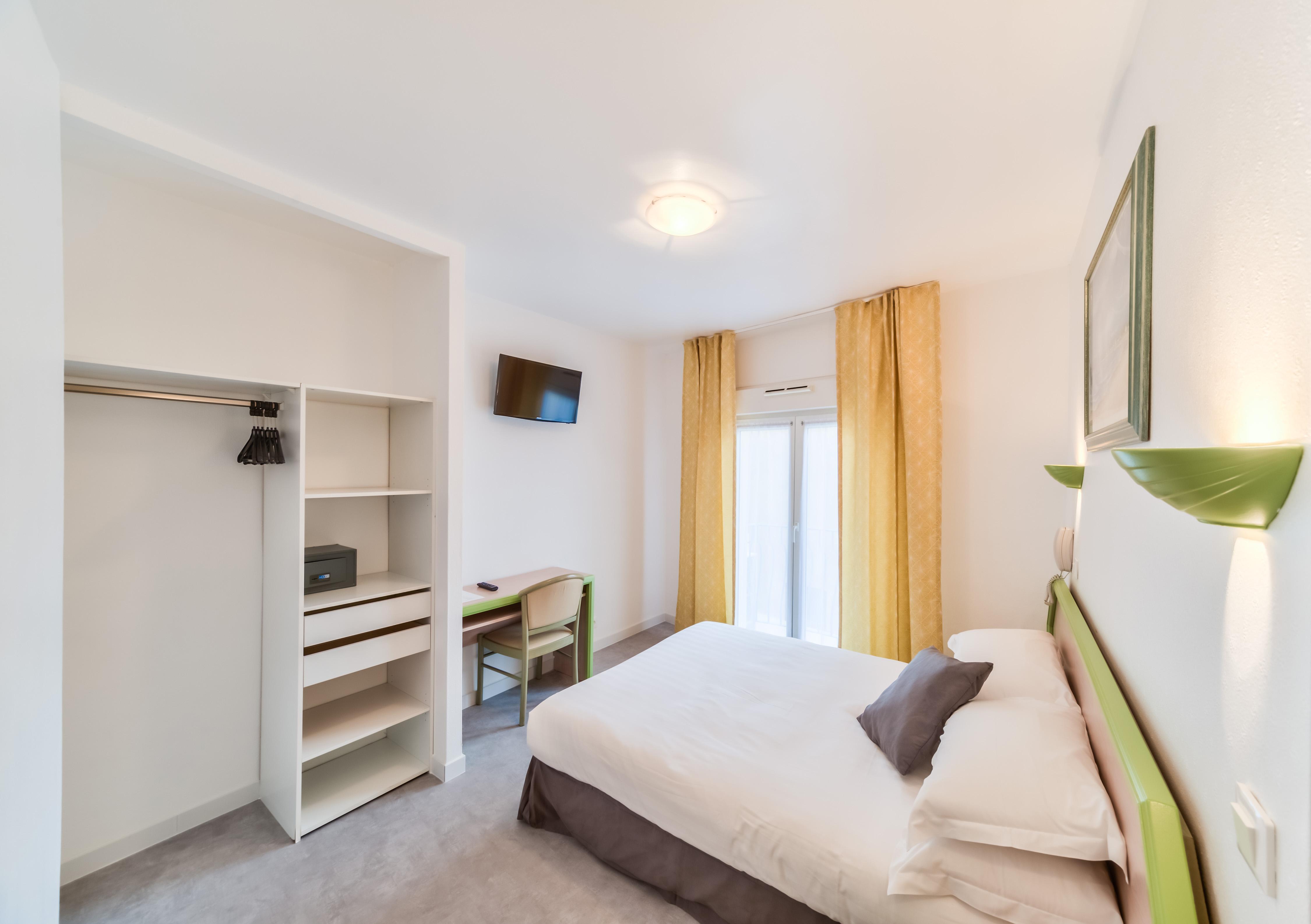 Hotel Provencal Saint-Raphael  Luaran gambar