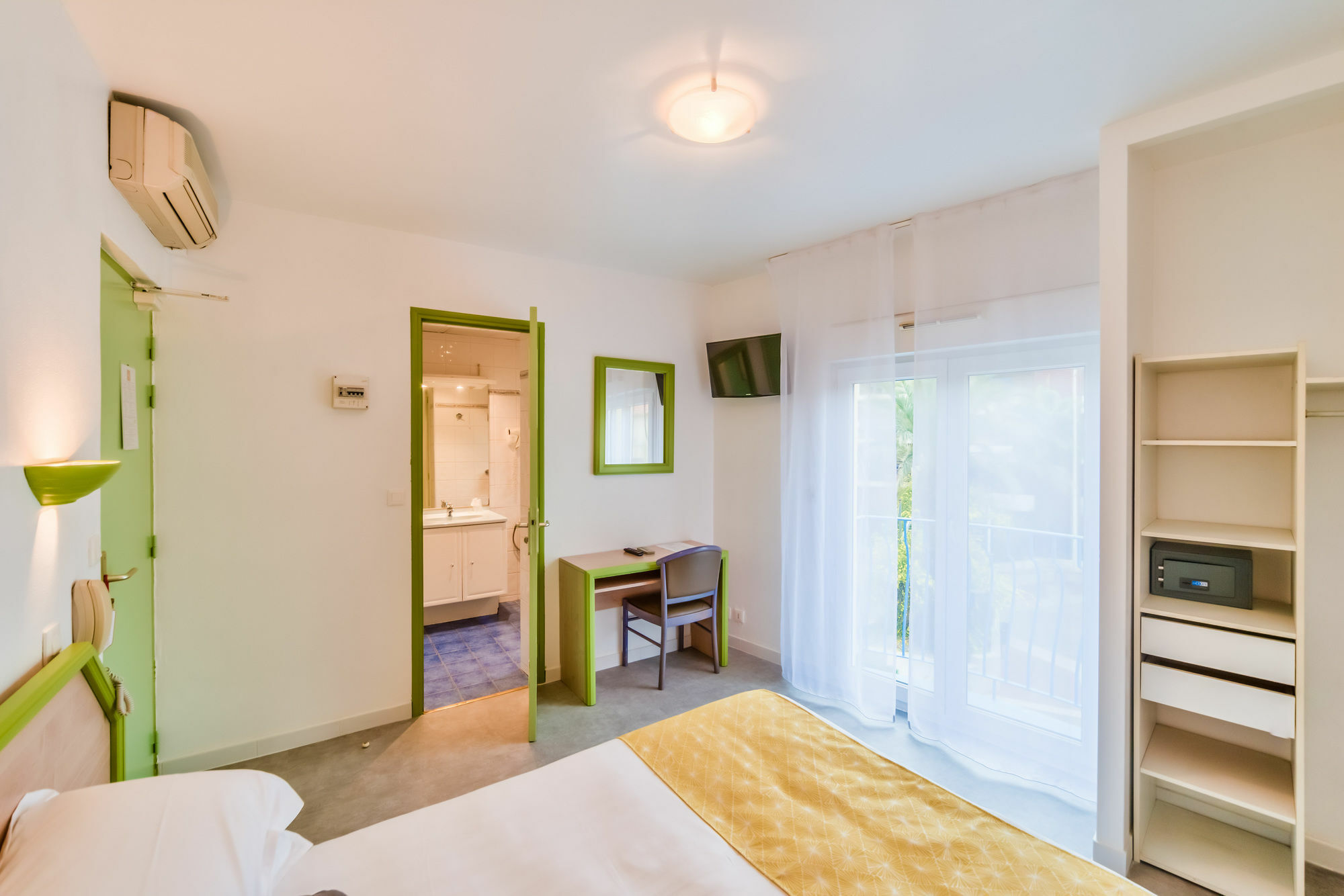 Hotel Provencal Saint-Raphael  Luaran gambar